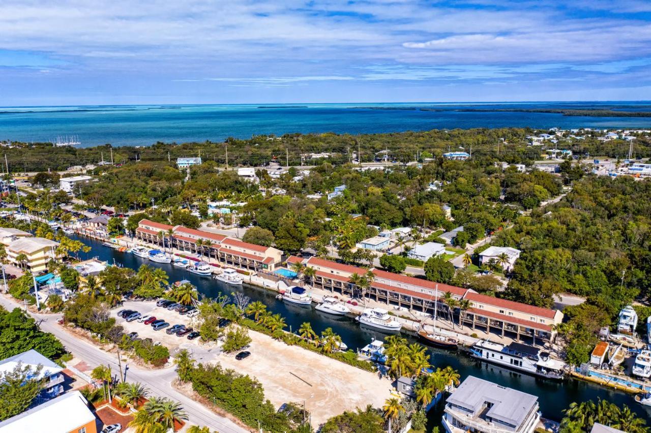 Waterside Suites And Marina Key Largo Ngoại thất bức ảnh